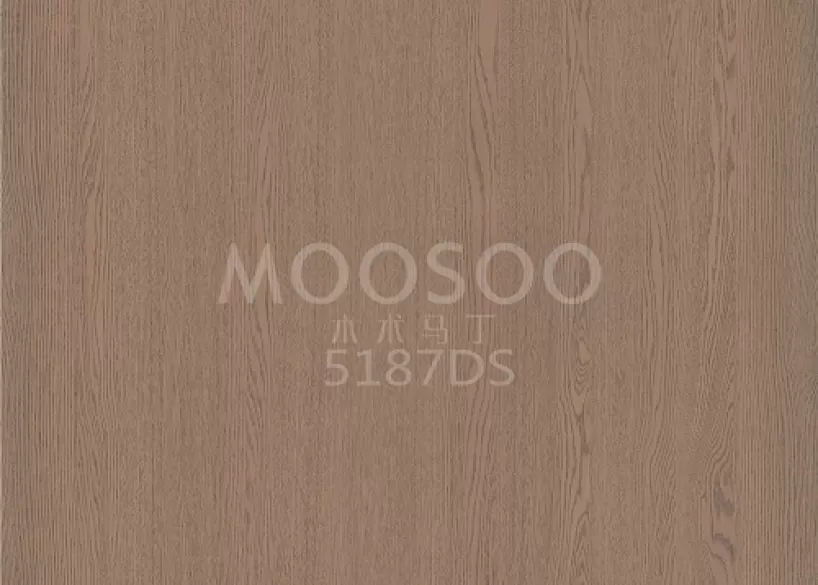 لوحة حائط من خشب الدردار الأبيض الريفي: أناقة خالدة تلتقي بالوظائف الحديثة